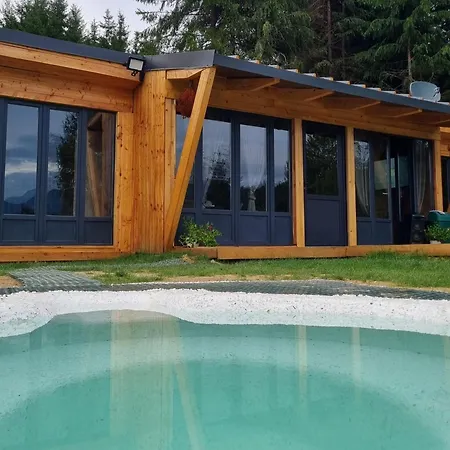 Tinutul Lupilor Lodge *